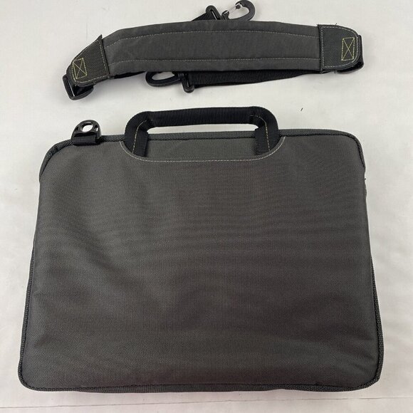 Case Logic Computer Laptop Tablet Travel Case Bag 13”x11” Shoulder Strap Padded - Picture 2 of 12